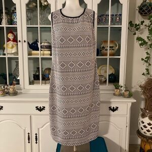 Shift dress | 1X | Olivia Matthew’s | B&W